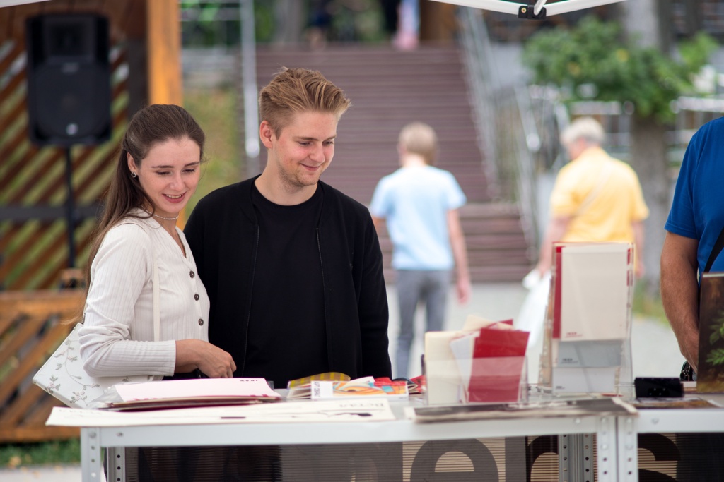 DSC04695.jpg DSC04695.jpg